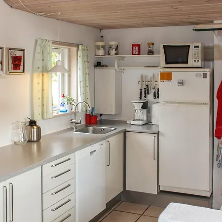 Feriehus Saeby *